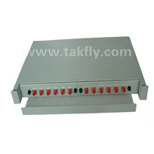 12 Telaio di distribuzione in fibra ottica montabile su rack scorrevole