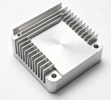 Radiatore per componente lavorato CNC - Nuovo, personalizzato per prestazioni ottimali