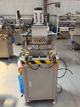 เครื่องจักรสำหรับทำร่องล็อคหน้าต่างอลูมิเนียม PVC