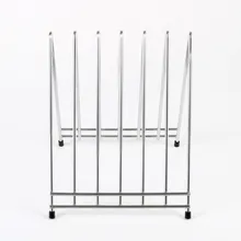 Soporte para platos en forma de triángulo que ahorra espacio, estante de acero inoxidable para almacenamiento de platos
