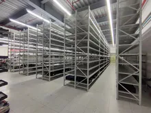 Sistema di scaffalature in acciaio affidabile