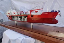 Realizzazione di modelli di navi su misura per progetti di ingegneria offshore