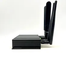 4G جهاز توجيه واي فاي لاسلكي جهاز توجيه واي فاي صناعي مع فتحة بطاقة SIM و R232 و R485