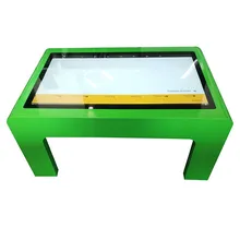 32 Zoll Interaktive Multifunktionale Wasserdichte Innenanzeige LCD Touchscreen Couchtisch