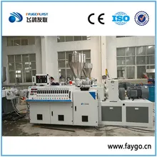 Máy sản xuất khuôn cửa sổ PVC