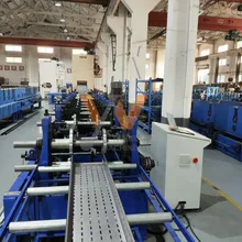 Yanwu Automatische Kabelträger-Rollformmaschine mit Stanzsystem