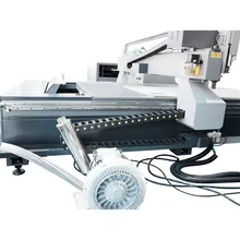 Máquina de corte inteligente de alta velocidad para procesamiento de materiales en láminas con router CNC