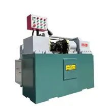 Máquina automática de roscado de hilos para barras de acero