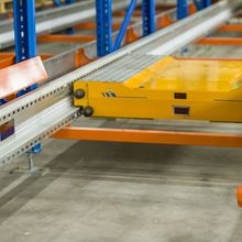 Shuttle-Car-Palettenregal Lager selektives Regalsystem für Kühlräume