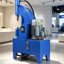 آلة تجميع صنع زر الضغط الأوتوماتيكي الجديدة