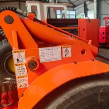 เครื่องจักรขุดที่มีประสิทธิภาพสูง 1m³ ได้รับการรับรอง Rops พร้อมกล้องมองหลัง