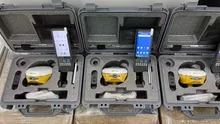 สวัสดี-เป้าหมาย V500 อุปกรณ์สำรวจ GPS RTK แบบฐานและโรเวอร์ ตัวรับสัญญาณ GNSS RTK