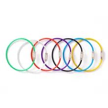 Cuerda de acero inoxidable recubierta de PVC multicolor con anillo de bloqueo de tornillo