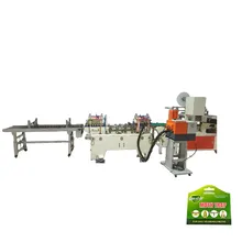 Macchina automatica per la produzione di trappole adesive per insetti