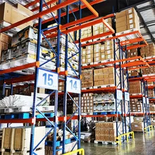 Sistema di stoccaggio industriale a scaffalature pesanti personalizzato per magazzino in Cina