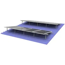 Sistema de soporte fotovoltaico ajustable con patas delanteras y traseras