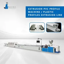Machine de fabrication de profilés de fenêtres et de portes en plastique UPVC PVC WPC / Machine d'extrusion de profilés PVC / Ligne de production