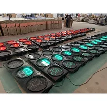 太陽光発電のLED信号灯とカウントダウンタイマー