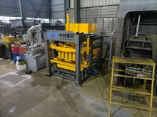 PLC-Motor Betonblock-Herstellungsmaschine Automatische Ziegelmaschine für Kleinunternehmen