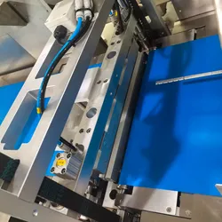 Ahp-700bbm-S5 Automatic Horizontal Flow Wrapper Packing Machine