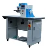 Stickmaschine mit Computerprogrammierung