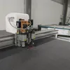 Machine de fabrication d'échantillons à grande vitesse, machine de conditionnement à couteau oscillant