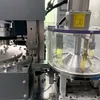 完全自動ロードスクリュー製造ナットロックプレート圧入組立リベット機検出機能付き