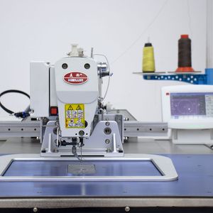 Fully Automatic Programmable Computer Pattern Sewing Machine, Compatible with Various Sewing Processes