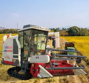Compact Rice Harvesting Machine for High Efficiency and Performance