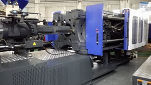 UV150 PVC Injection Molding Machine