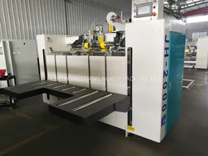 Semi-automatic Stitching Machine Is Used For Carton Packing