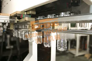 Computerized Blowing Moulding Machine with High Adjustability