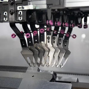Blue Computerized Knitting Machine for Raschel Blanket with High Efficiency