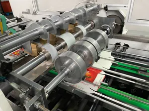Senior Brand Customized Enduring ISO9001 Rigid Box Making Machine