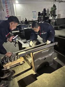 Intuitive Controls Automatic Feed Control Compact Multi-Functional High-Speed Iron Wire Blind Rivet Pop Rivet Assembly Machinery
