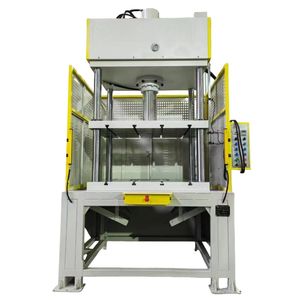 Customized 600 mm Center Distance Radiators Radiator Die Casting Machine
