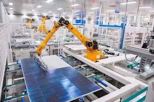 Advanced Solar Power Generator with Automatic Panel System