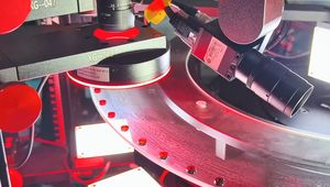 Advanced Rk1900 Vision Sorting Machine for Rubber Defect Detection
