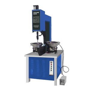 Automatic Riveting Machine for Pot Handles Cookware Pneumatic Hydraulic Riveter Machinery