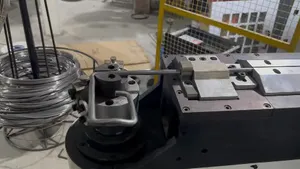 High Efficiency & Stablity 3D Rotation Type Wire Bending Machine for Auto Parts