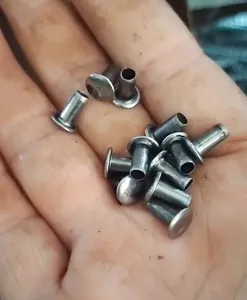 Customized Steel Wire Automatic Rivet Nail Making Machine with Good Price