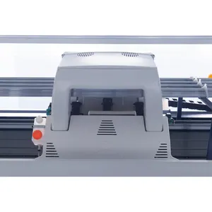 High-Efficiency Computerized Flat Knitting Machine for Raschel Blanket Production