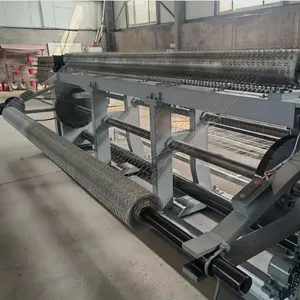 Automatic Hexagonal Wire Mesh Netting Machine / Chicken Wire Mesh Making Machine