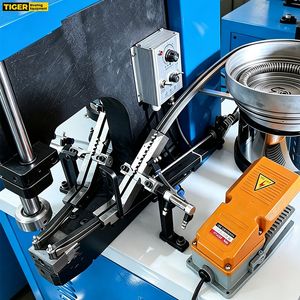 High Speed Cooking Pot Hydraulic Riveting Machine