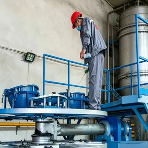 Versatile Fully Automatic Shuttle Rotomolding Machine for Custom Manufacturing
