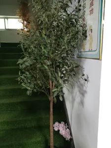 Efficient Small Injection Machine for Innovative Flower Manufacturing
