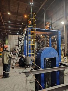 Fully Automatic Cold Isostatic Press (CIP) with Efficient Loading and Unloading System