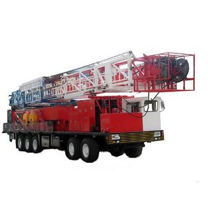 API Certified Workover Rig / Oilfield Rig / Drilling Rig / Well Servicing Rig / Mobile Rig with High Efficiency for Oilfield Operations