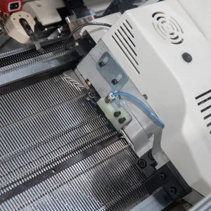 Blue CE ISO Certified Computerized Knitting Machine for Advanced Raschel Blanket Making