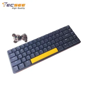 Teclado Mecânico para Jogos com Retroiluminação RGB Mini LED USB para Computador